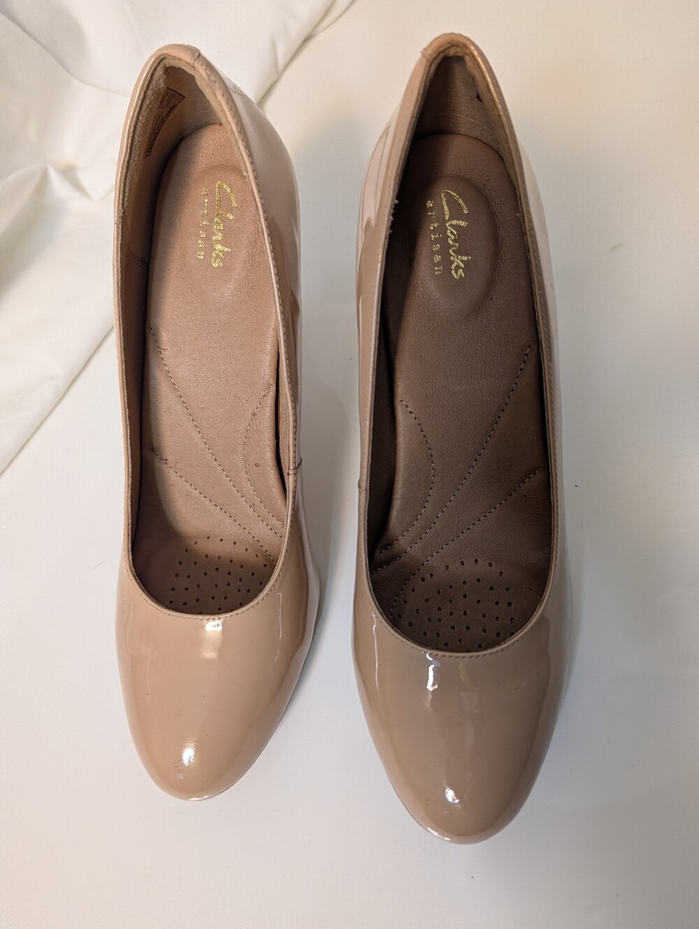 Clark tan patent as is